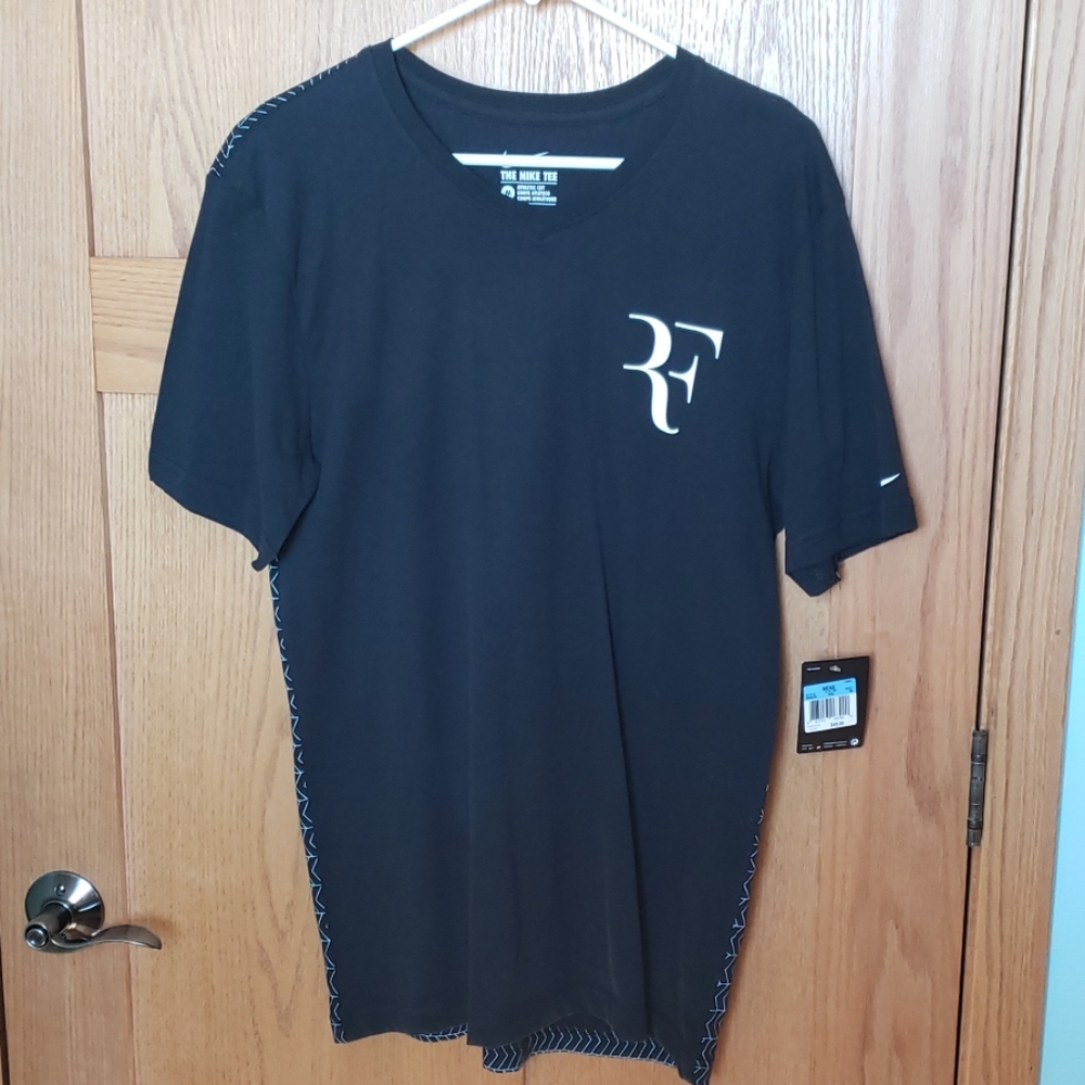 Nike Roger Federer shirt NWT size M
